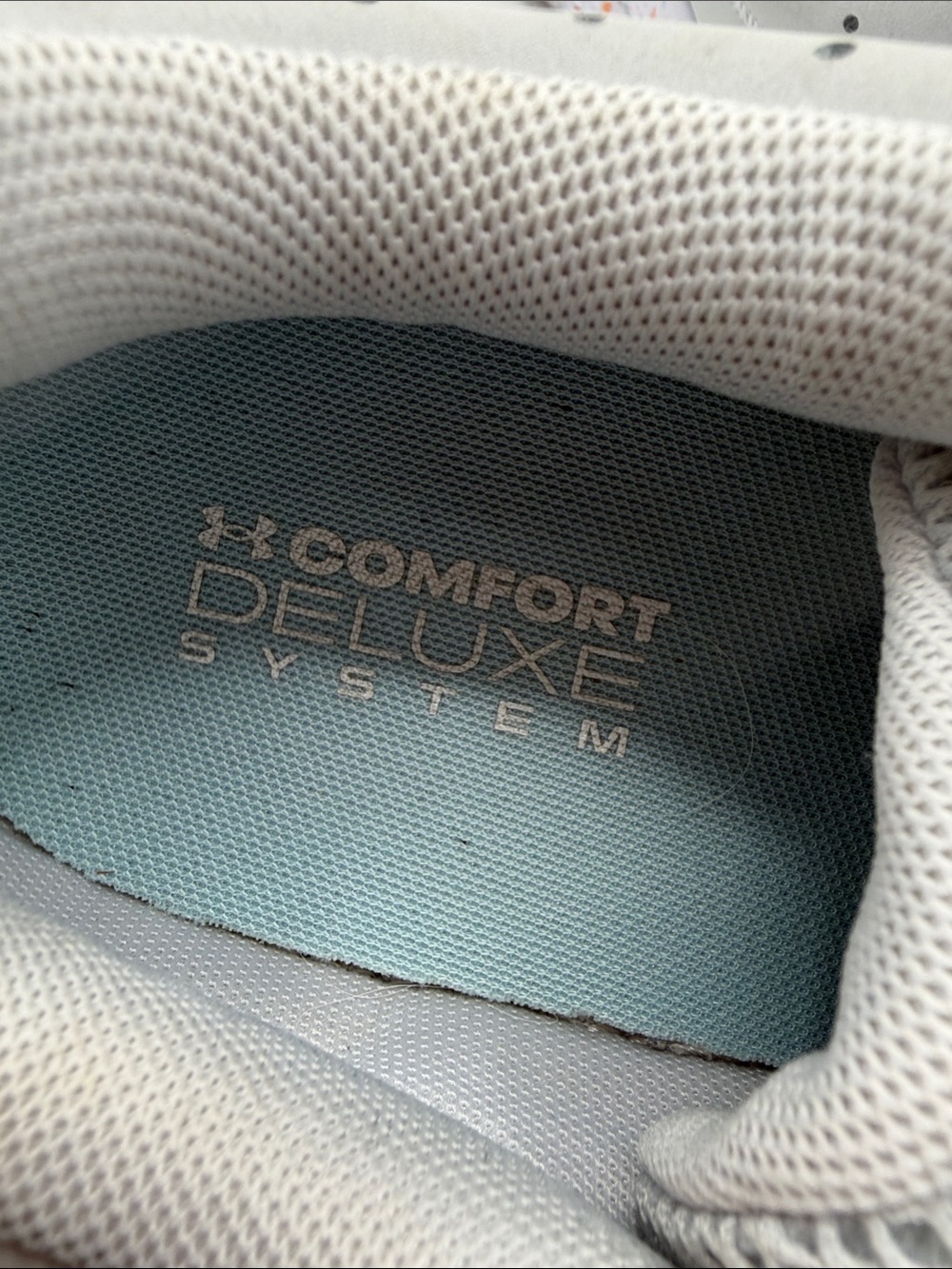 Under Armour Light Gray Sneakers with Blue Logo and Speckled Sole - Picture 5 of 10